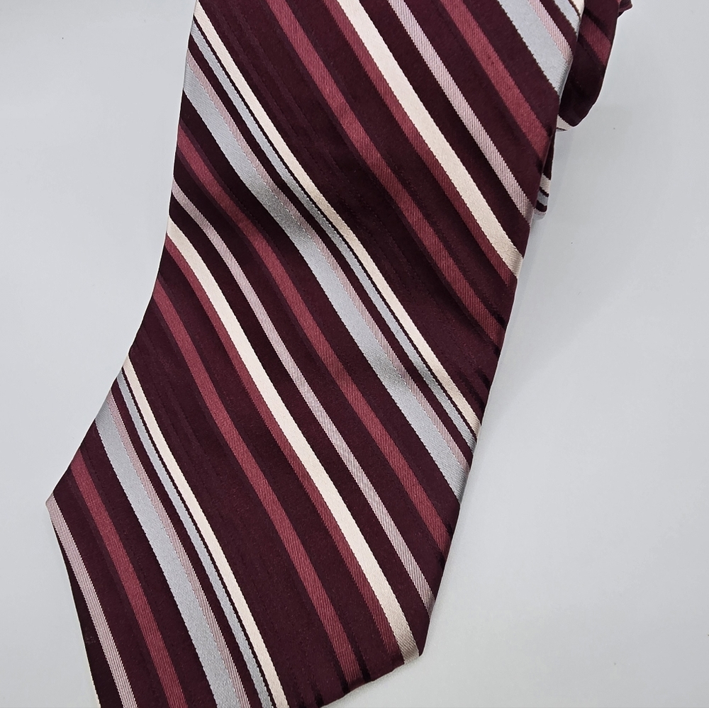 apt 9 Elegant Burgundy Striped Silk Men's Tie